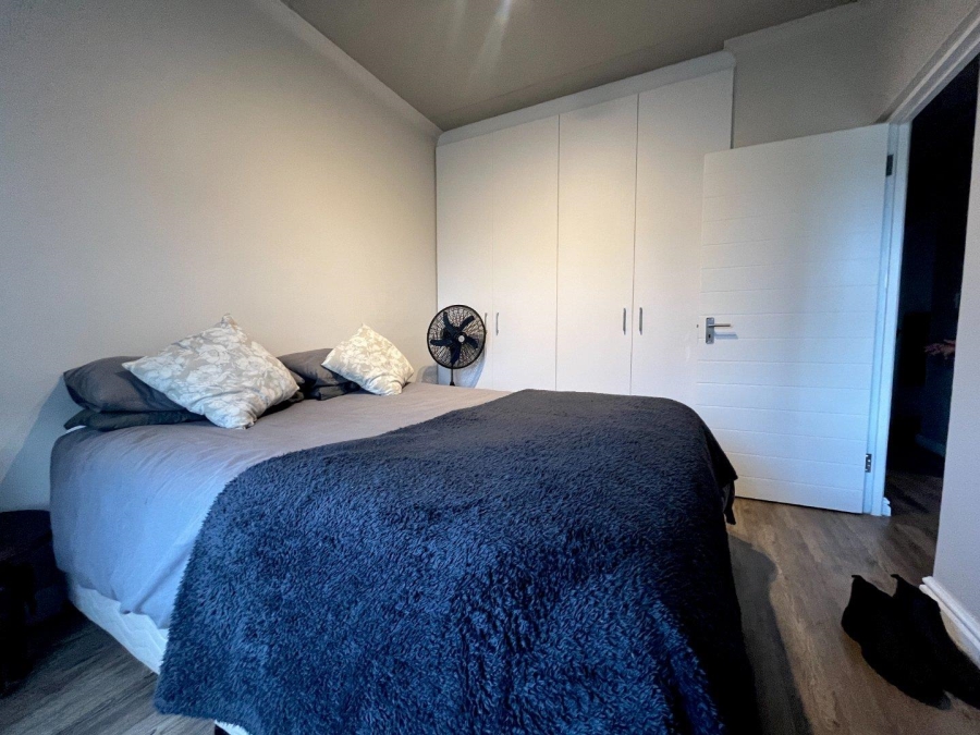 2 Bedroom Property for Sale in Buh Rein Estate Western Cape